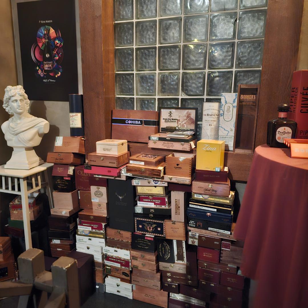 Whiskyphile Cigar Lounge 2