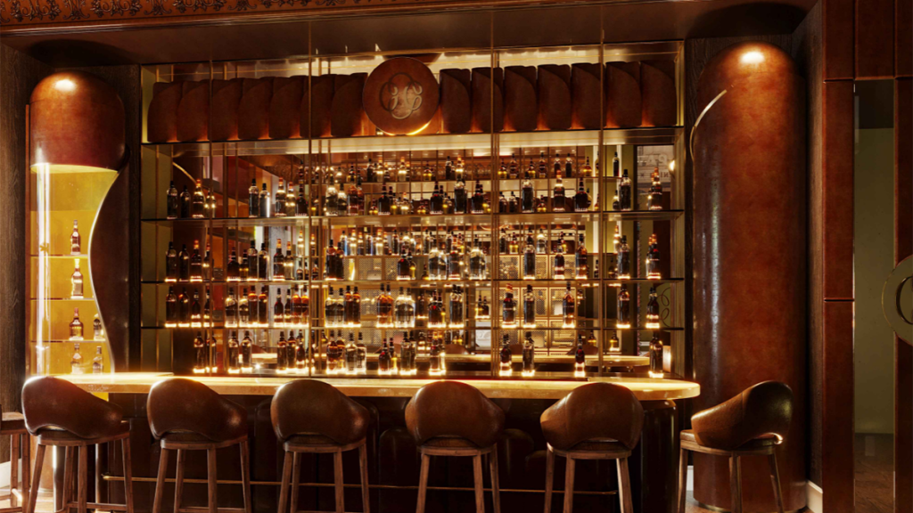 montecarlocigarloungebar.webp.e5417d8c0c9c4dc7fcc3cc70acf009cf.webp
