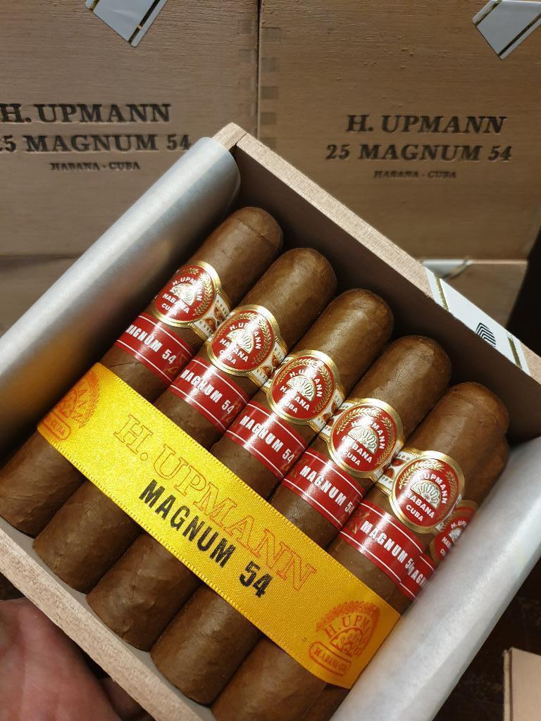 HUpmannMag54.jpg