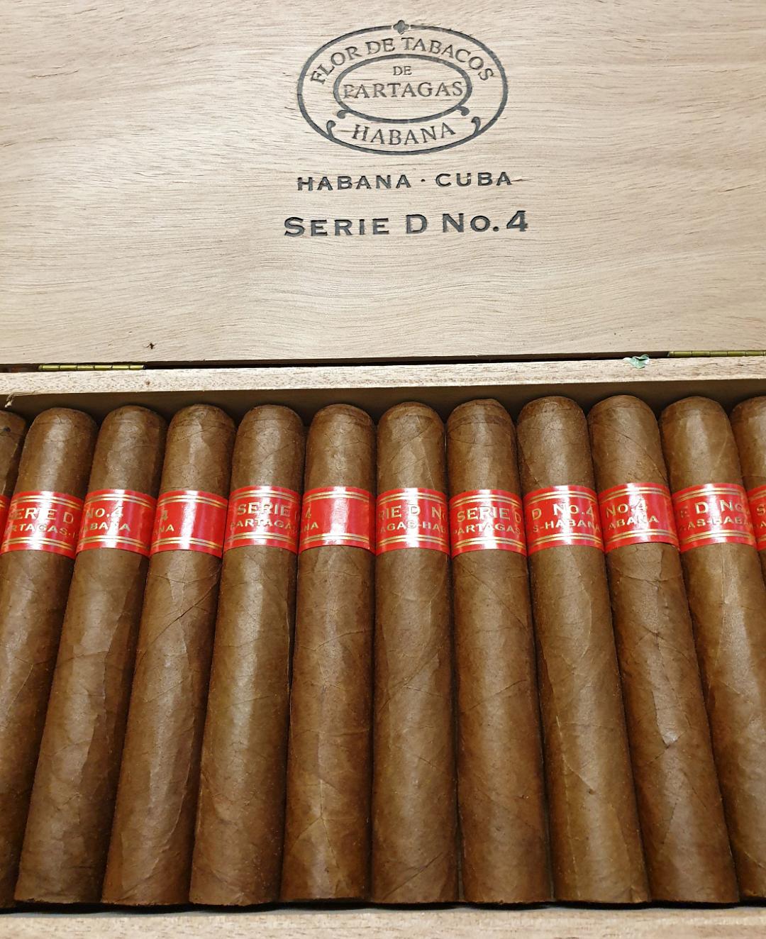 Partagas Serie D Number 4 JAN 22.jpg