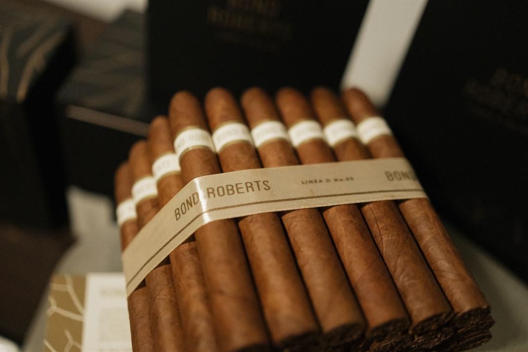 BR Cigars Petit 109.jpg