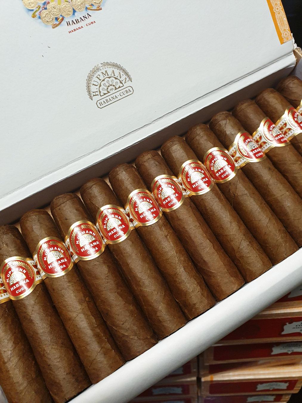 H. Upmann Half Corona PSP NOV  21  (1).jpg