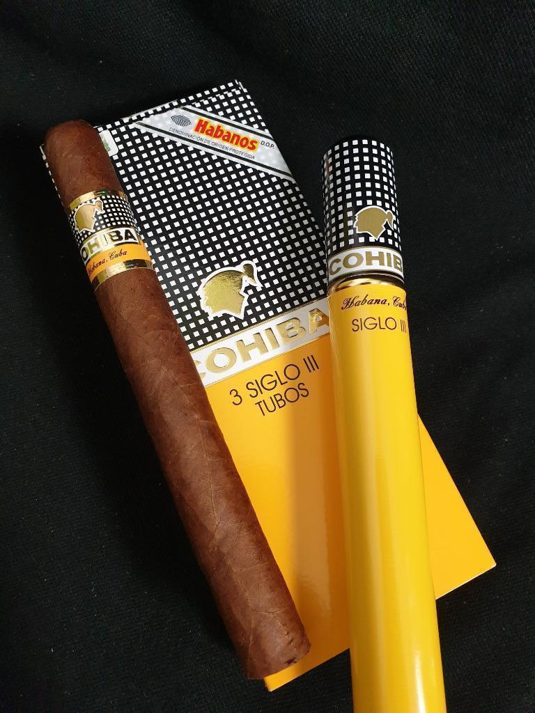 CohibaSigIIITubos.jpg
