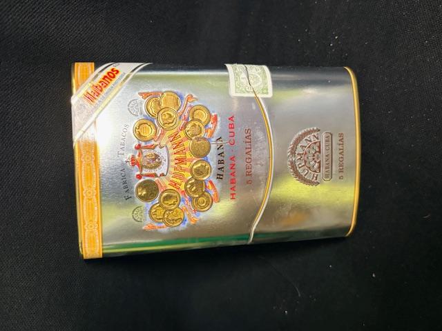 H UPMANN REGALIAS TIN.jpeg