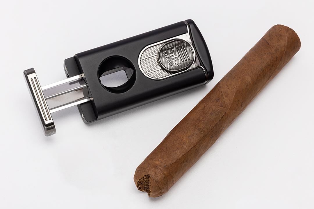 Palio-Pro-Trevi-Triple-Jet-Flame-Lighter-1.jpg.29cd538c807a0b6654873b14811ac3e6.jpg