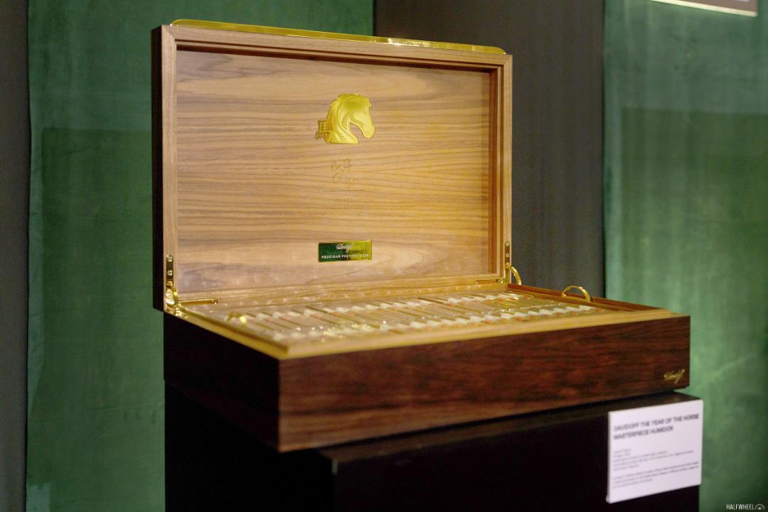 Procigar-2026-Davidoff-Humidor.jpg.98830e4eb9352a72f4add14898c03053.jpg