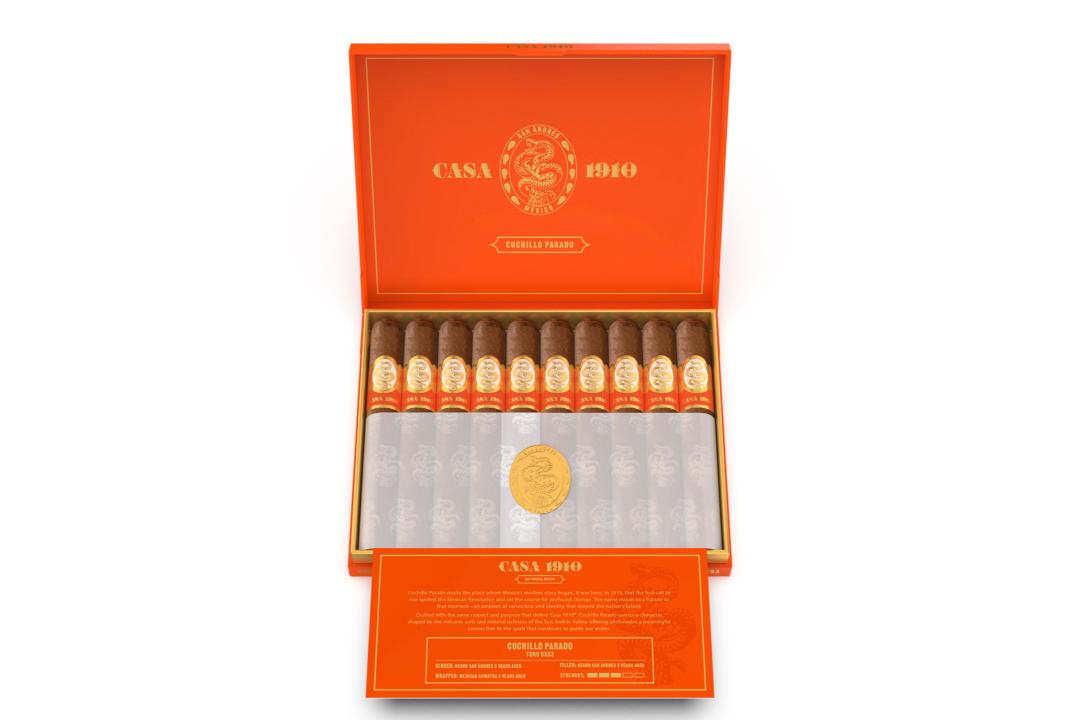 Casa-1910-Cuchillo-Parado-Box.jpeg.73d7fdd84f434098298619257cfe8b34.jpeg