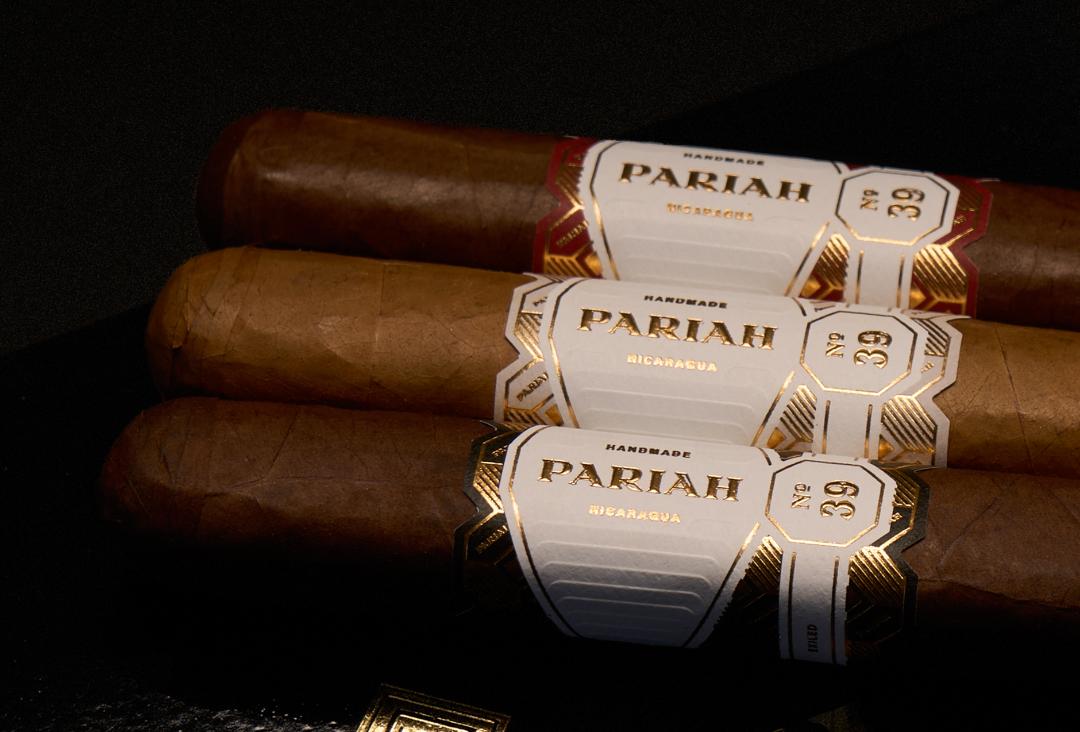 Pariah-No39-feature.jpg.cea3794cb2b4732ee55bb122a0add9fa.jpg