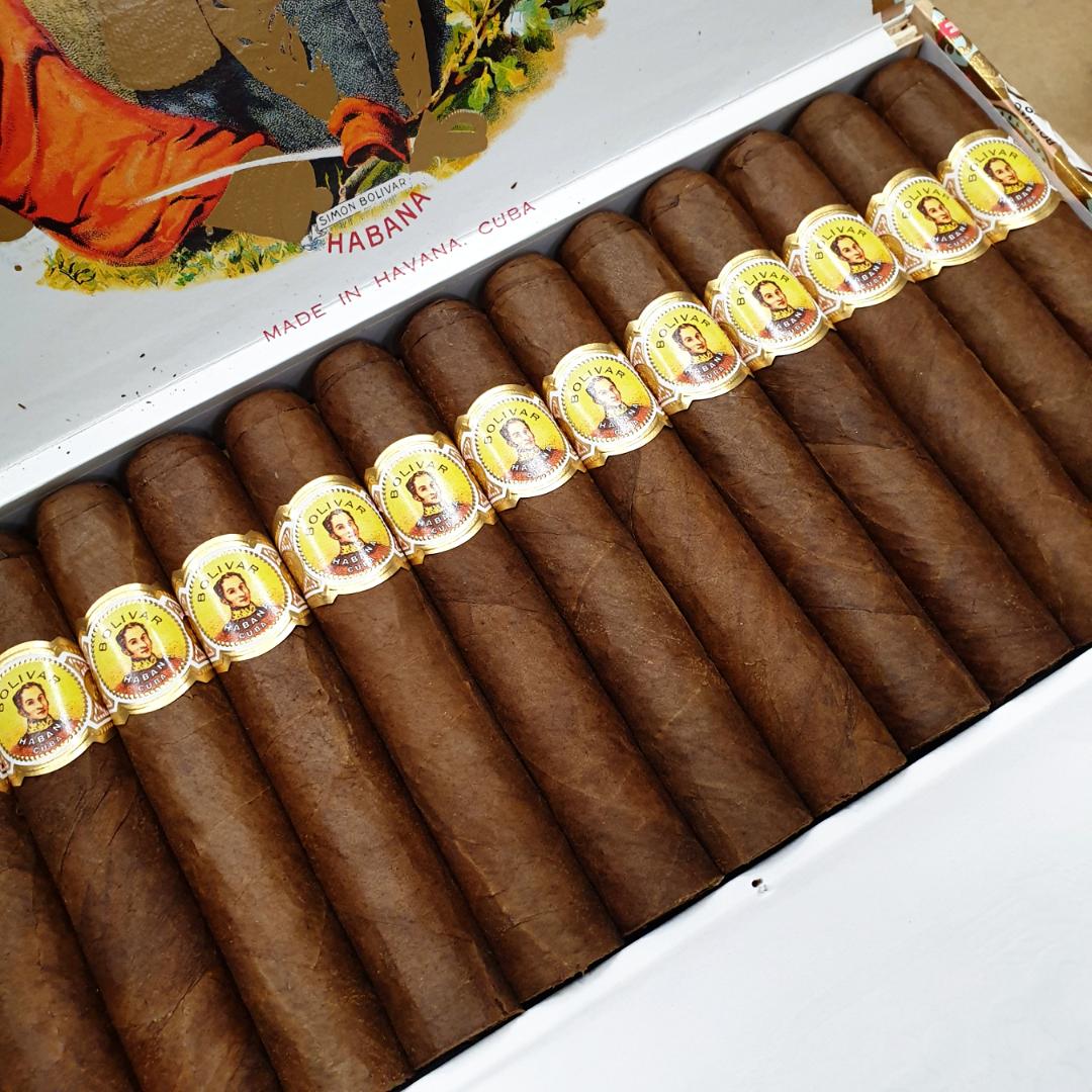Bolivar Royal Corona HQ JUN 21.jpg