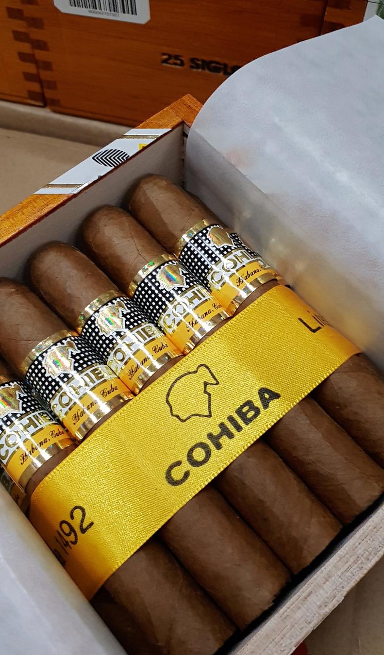 Cohiba Siglo 1 HQ JUN 19.jpg