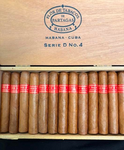 PARTAGAS SERIE D 4.jpeg